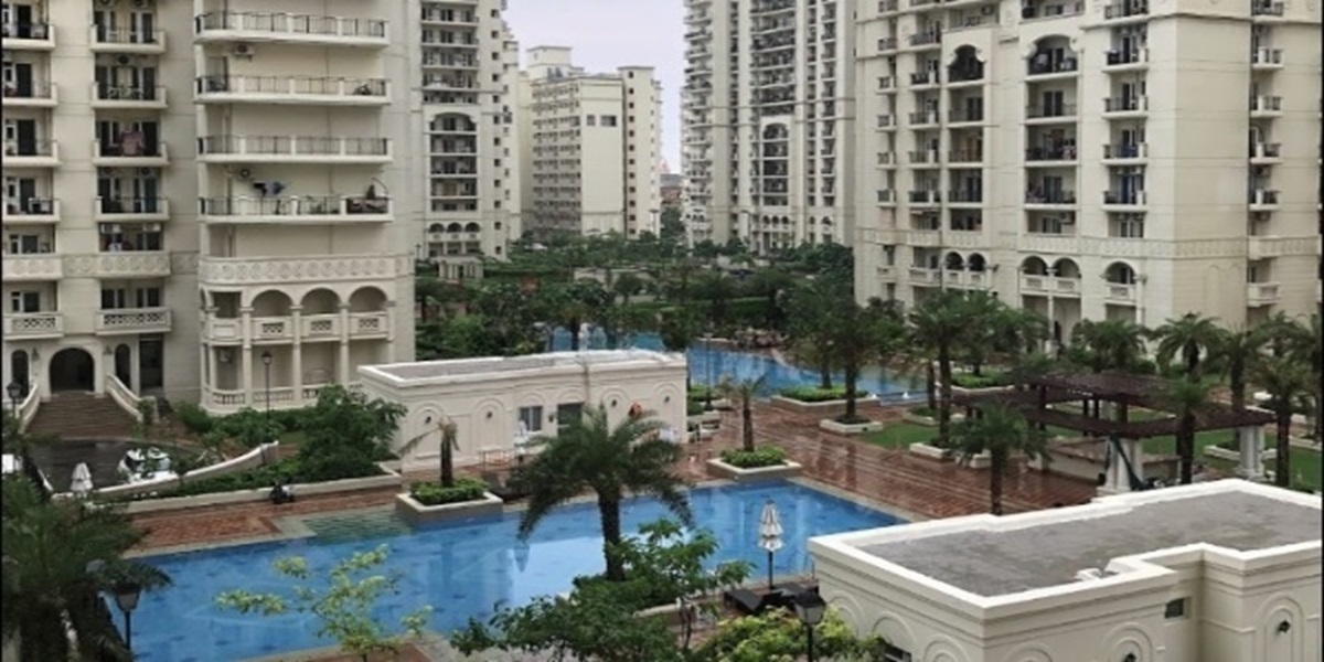 Resale apartment in moti nagar, Delhi